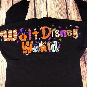 NWT DISNEY PARKS HALLOWEEN SPIRIT JERSEY